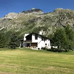 Chesa Suot Ovas Sils-Maria