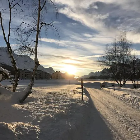 Chesa Suot Ovas Lägenhet